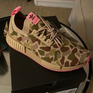 NWT Adidas Nmd R1